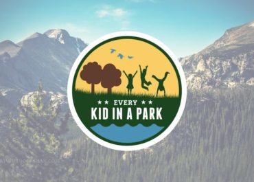 photo of mountain with the Every Kid in a Park program logo, which is a free national park entry program for 4th graders