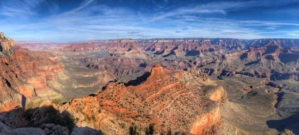 image showing a view from the Grand Canyon for the post 8 tips for visiting Grand Canyon National Park